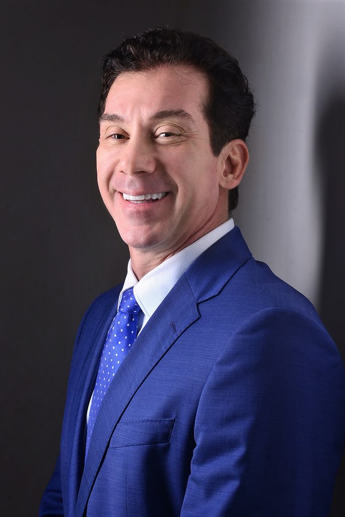 Retrato profissional do Dr. Thiago Sgobbi